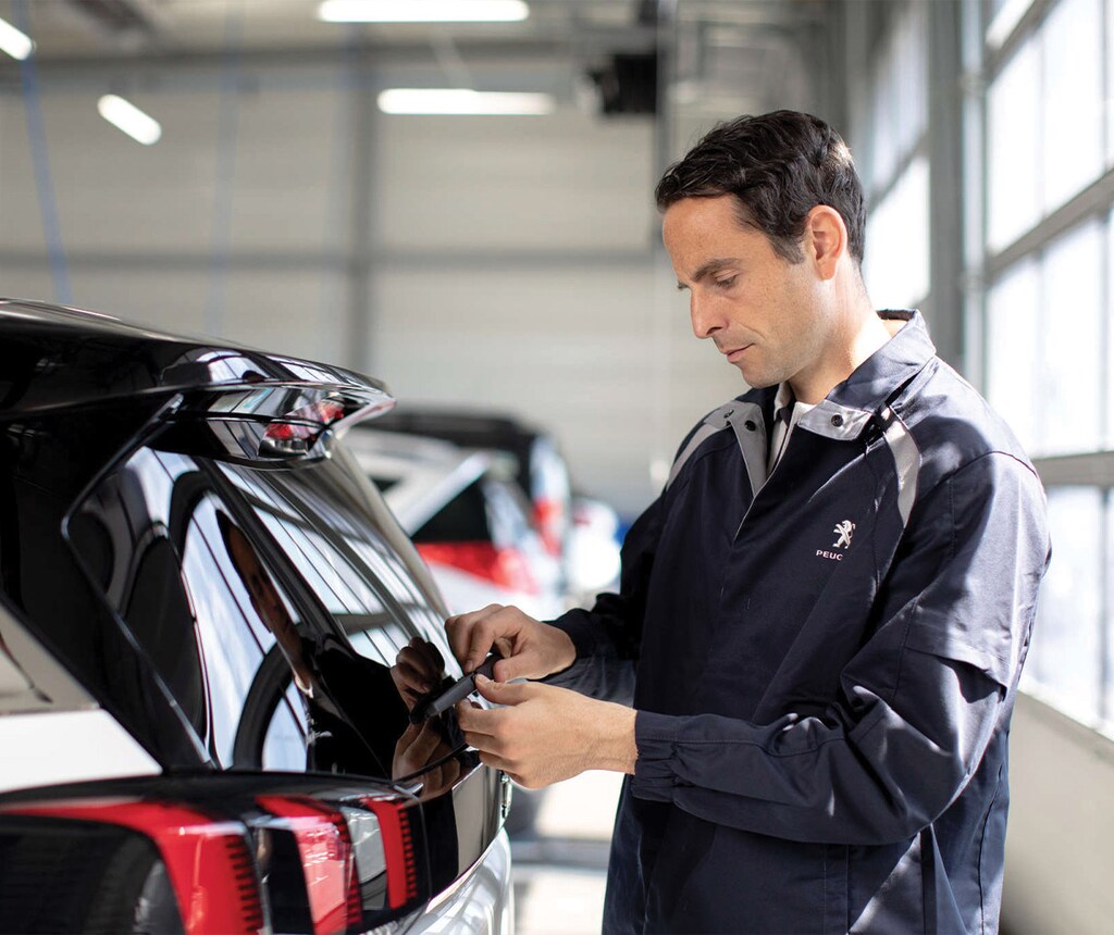 WINDSCREEN WIPER Peugeot South Africa
