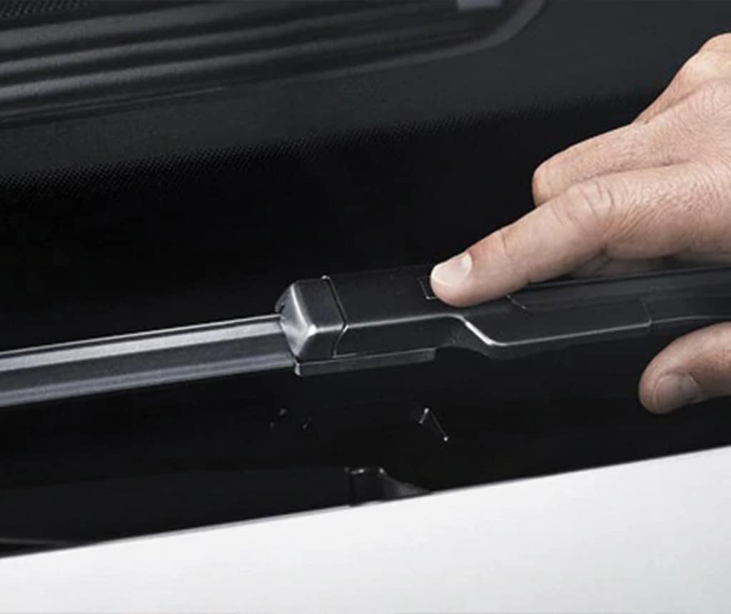 WINDSCREEN WIPER Peugeot South Africa